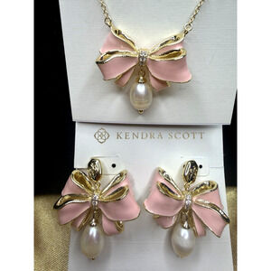 Kendra Scott x LoveShackFancy Pearl Bow Necklace & Earrings Set – Gold – NEW
